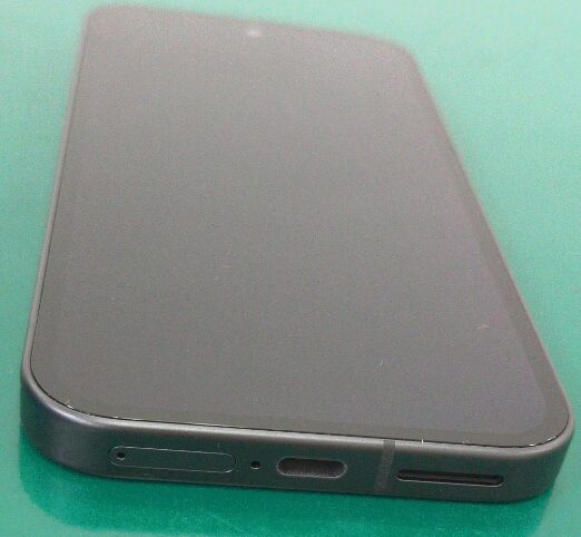 Экран Pixel 9A